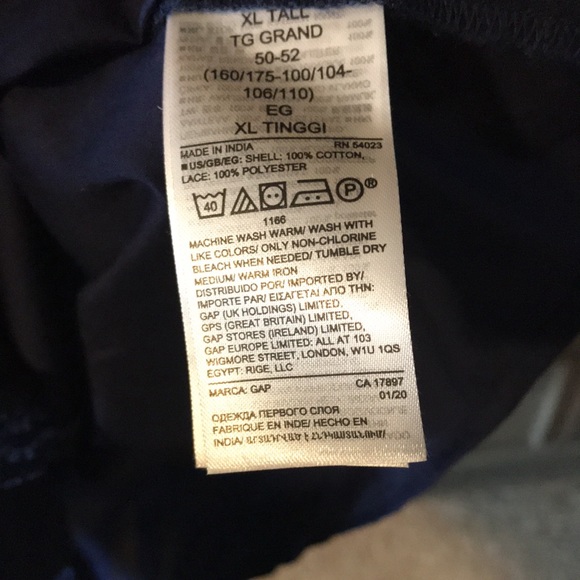 GAP lace button up tank shirt EUC - Picture 4 of 4